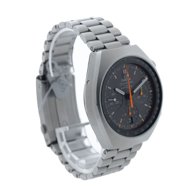 Omega Speedmaster MKII 327.10.43.50.06.001 Image 2